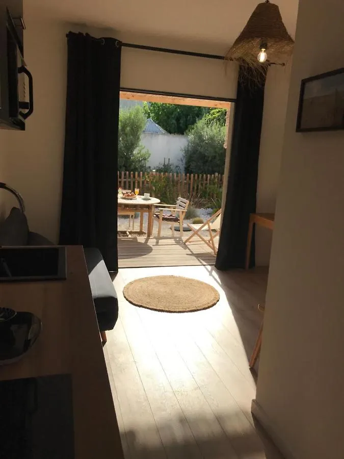 Apartment Villa Le Sud Appartements Cassis France