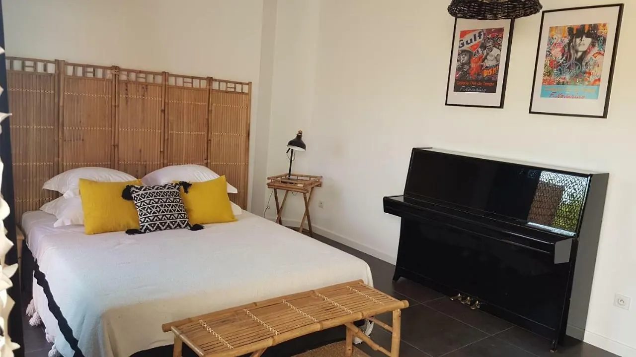 Villa Le Sud Appartements 카시스